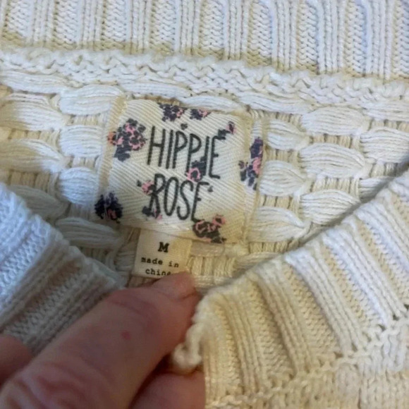 Hippie rose women’s size medium long sleeve Beige Sweater - Picture 6 of 6